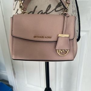 Michael Kors Ava crossbody